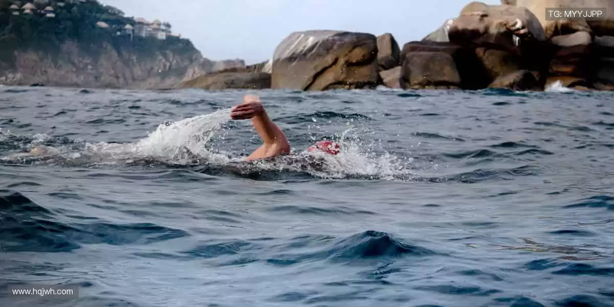 👕限量潮品,实力见证!用细节诠释你对体育的极致追求!